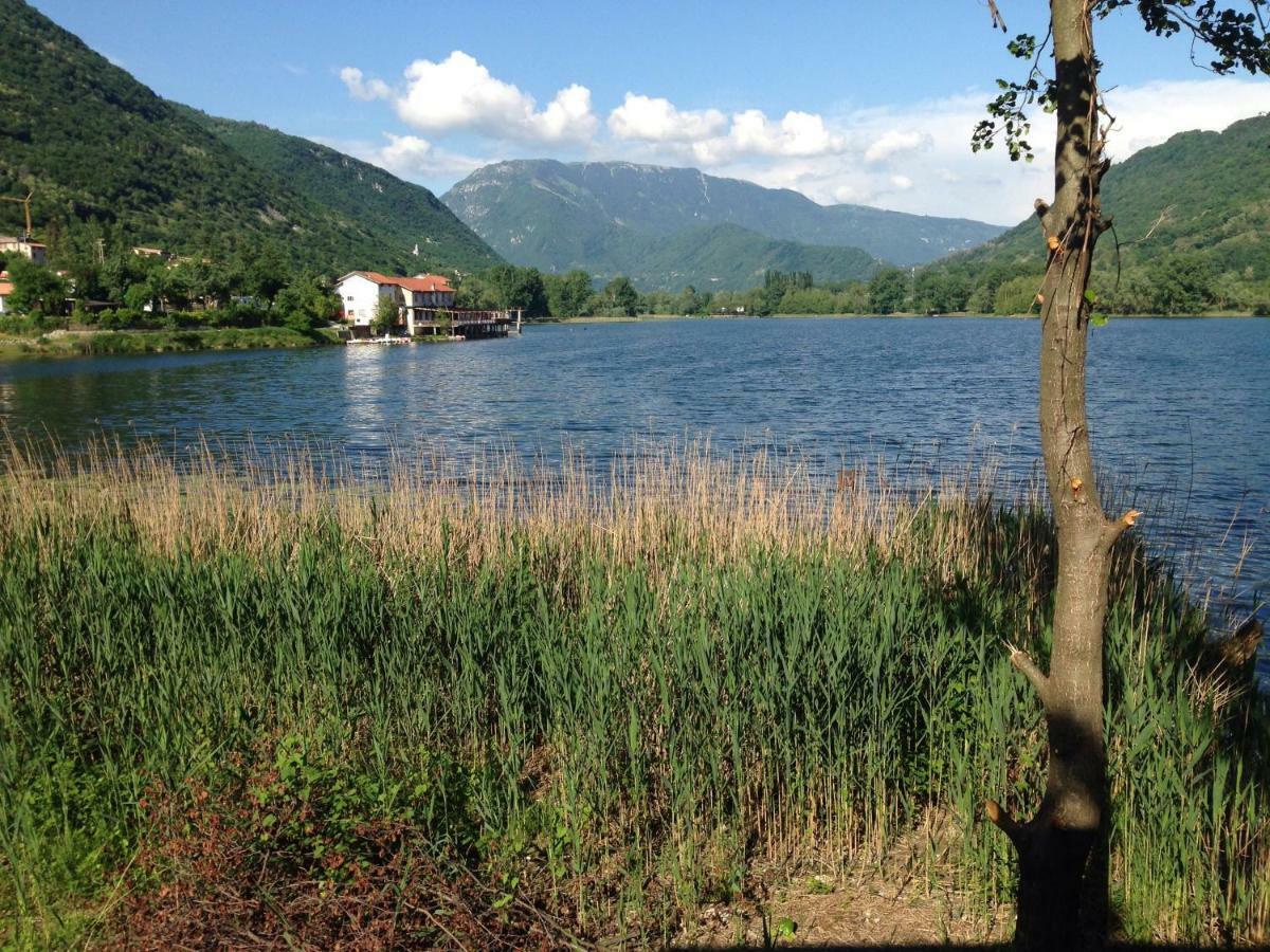 Willa Il Borgo Dei Laghi Revine Lago Zewnętrze zdjęcie